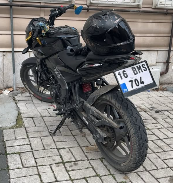 Pulsar NS200 Süspansiyon